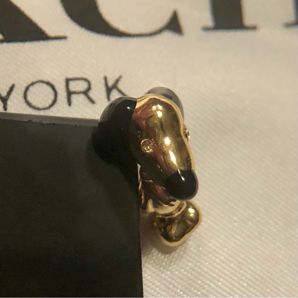 ❌SOLD❌Coach X Peanuts NWT Snoopy Earrings - Picture 4 of 5